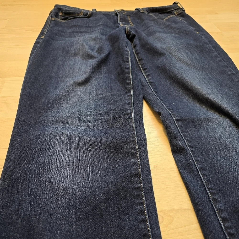 Levis 505 Straight Jeans Size 10 (30 Waist, 32 Length)